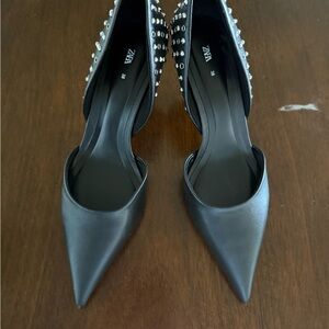 NWOT Zara Black Heels Sleek Pointed-Toe Stiletto